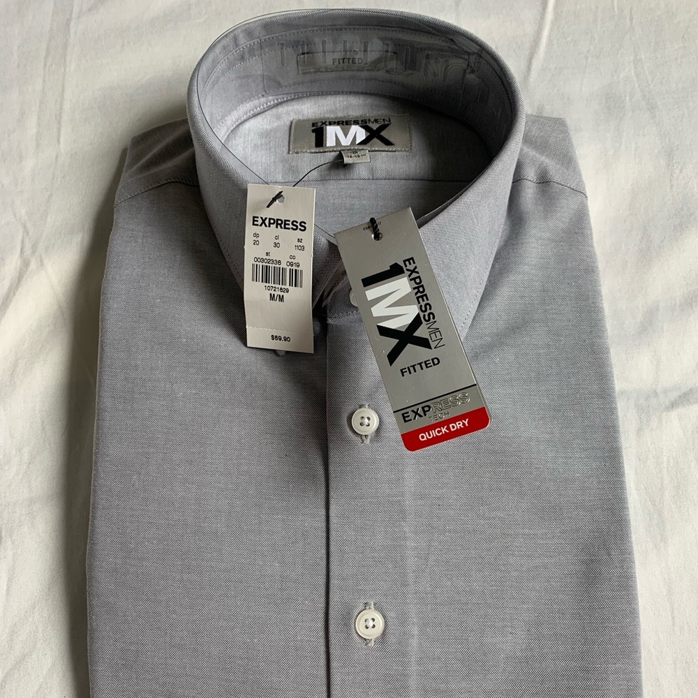**NWT**Gray dress shirt. Fitted.